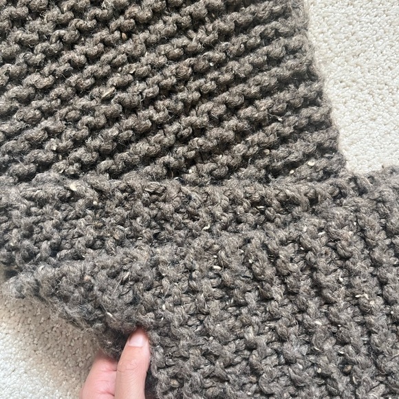 Hand knit Chunky Infinity Scarf - Picture 3 of 4